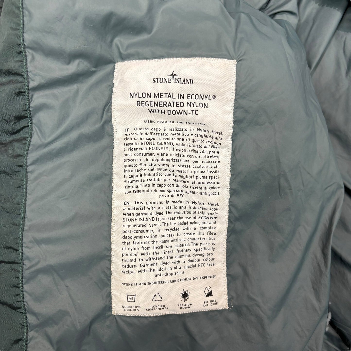 Stone Island Green Nylon Metal in Econyl Regenerated Nylon with Down TC Coat